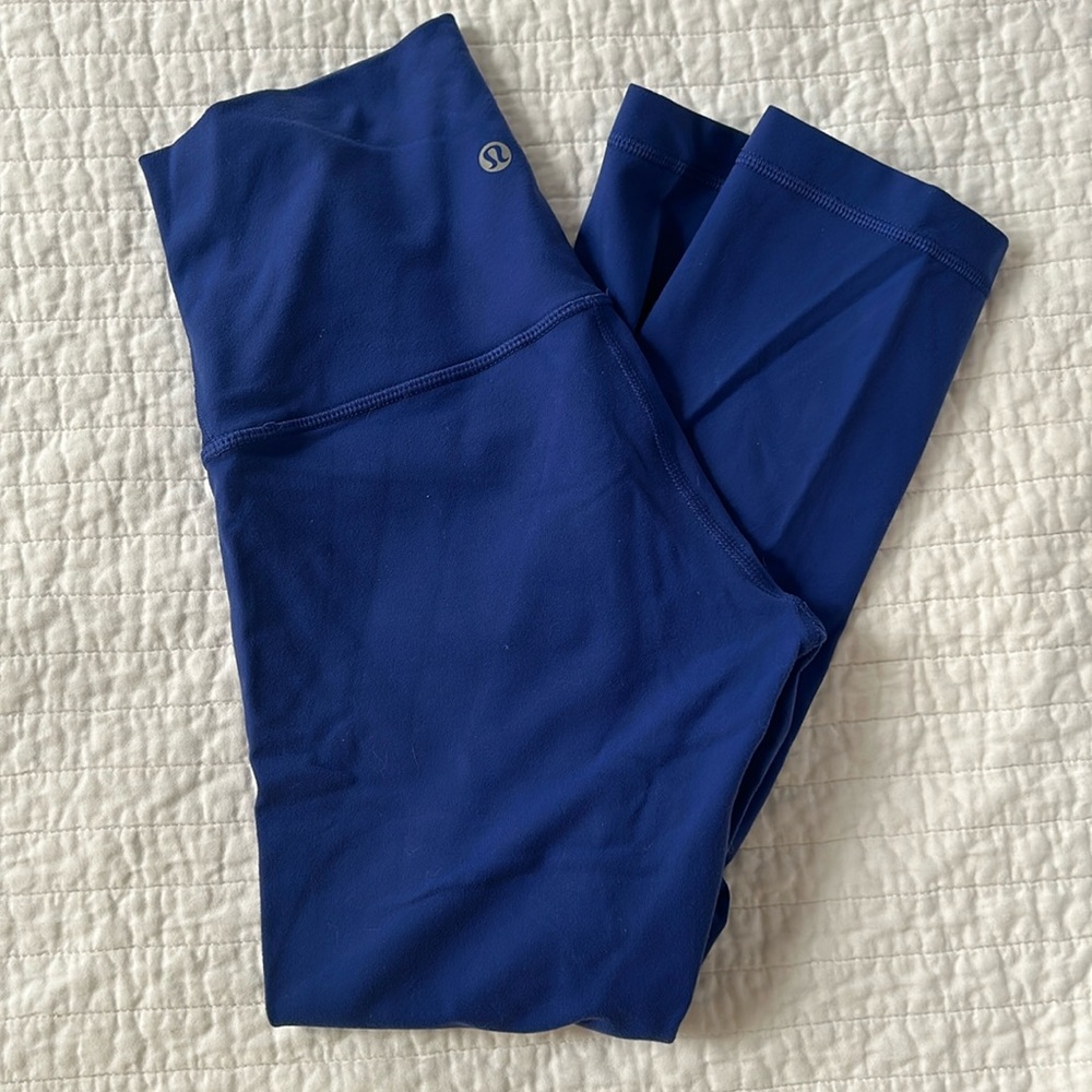 Lululemon Wunder Under cropped Capri leggings
